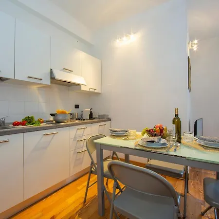 Apartman Savoia Schubert 0-23 San Remo