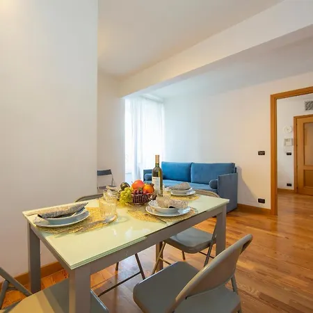 Savoia Schubert 0-23 Apartman
